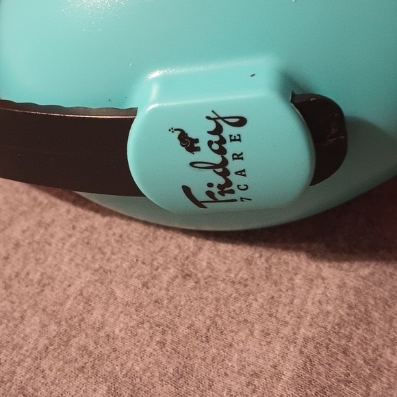 Friday 7Care Noise Canceling Headphones - Picture 4 of 6